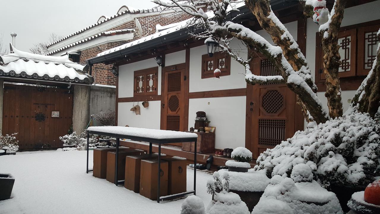Inyeon Hanok Guesthouse Чонджу Екстериор снимка